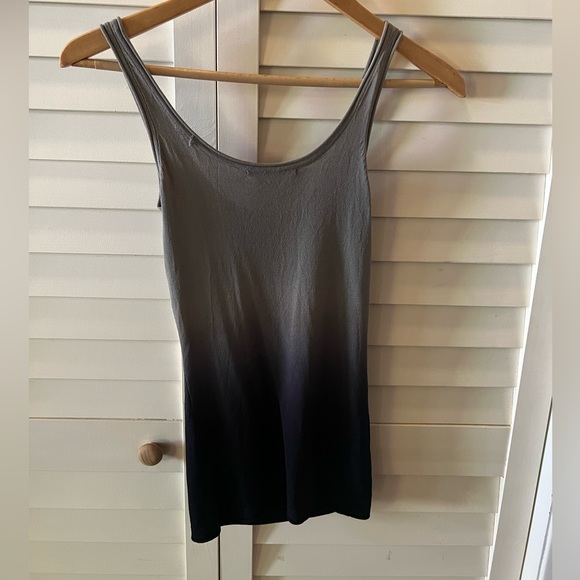 Guess Top - Picture 2 of 4